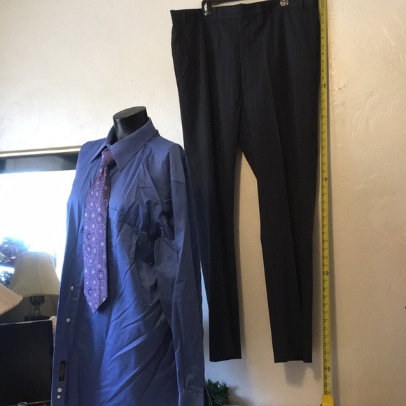 Christopher Hart Suit - Picture 6 of 8